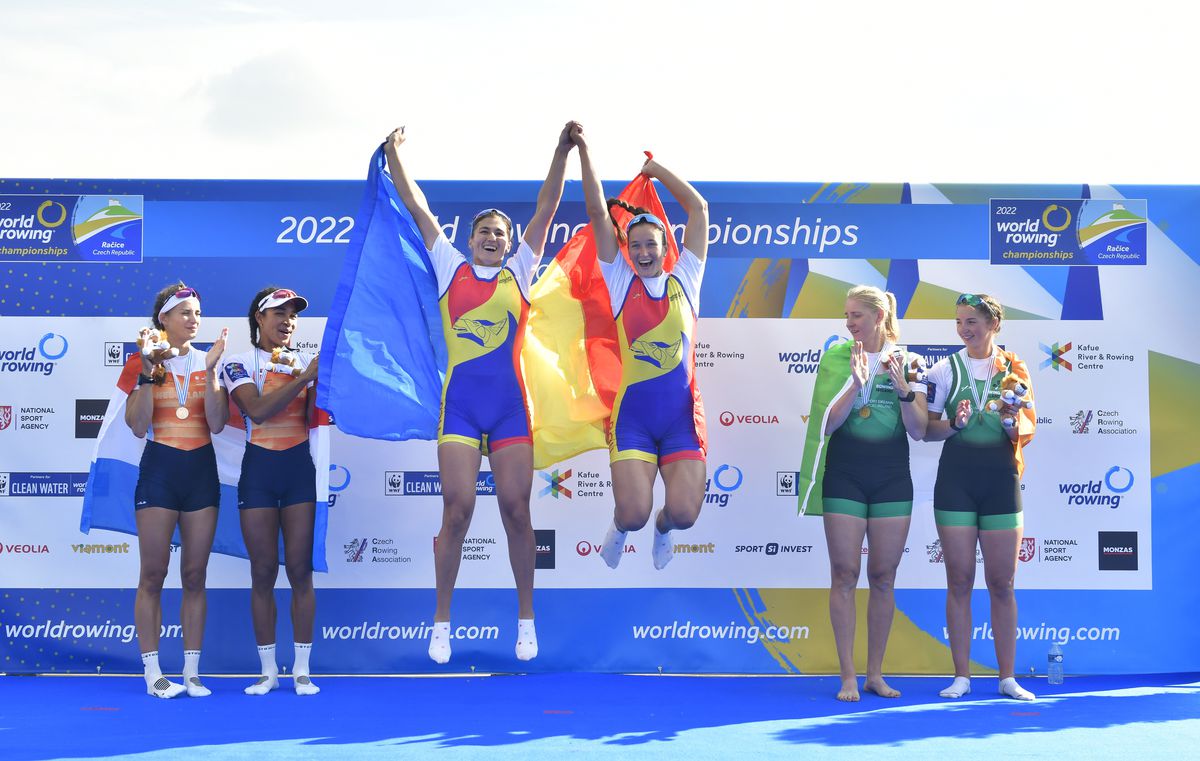 Strălucim din nou la Racice » Barca de 8+1 aduce României cea de-a patra medalie de aur de la Campionatele Mondiale + Uluitorul efort al Simonei Radiș