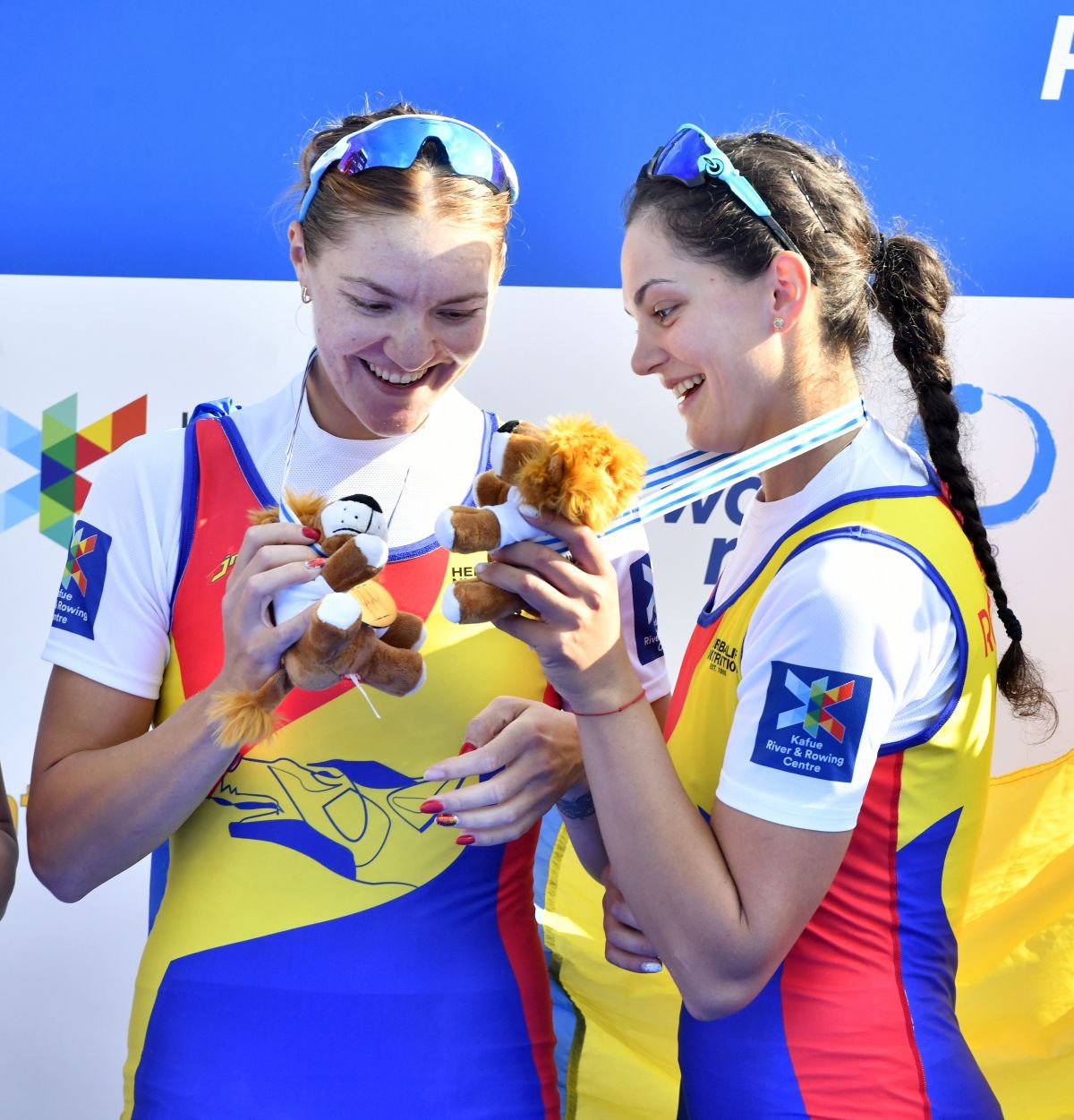 Triumf românesc după 5 ani în proba-regină a canotajului » Cum s-a trăit de la fața locului finala istorică