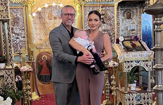 Laurențiu Reghecampf, cu ochiul umflat la botezul copilului: „Zi specială”
