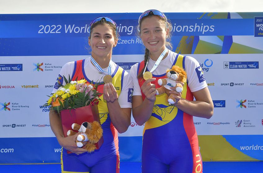 Ancuța Bodnar (24 de ani) și Simona Radiș (23) și-au desăvârșit azi supremația în proba de dublu vâsle, adăugând titlul mondial celui olimpic și celui european pe care le dețineau deja.