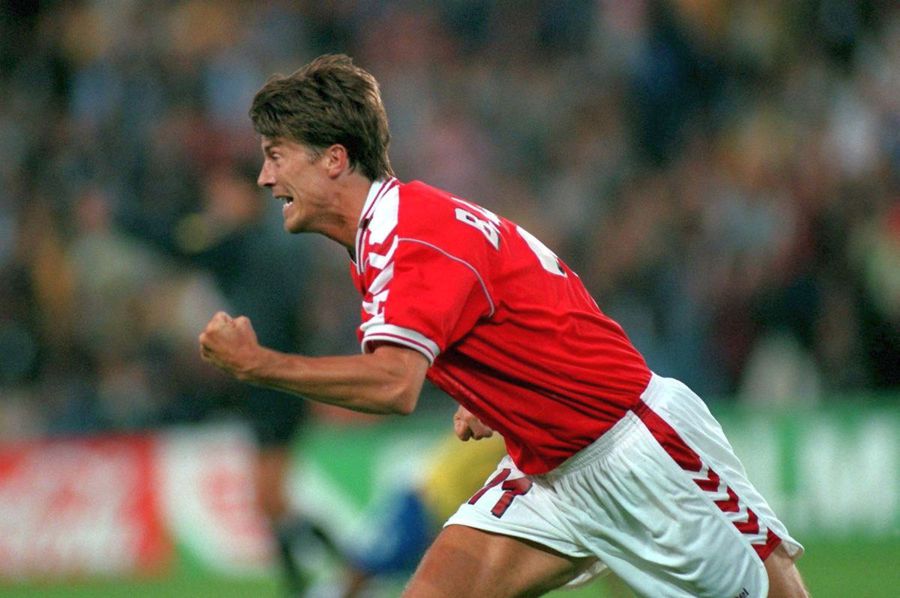 Brian Laudrup a fost una dintre vedetele fotbalului european în anii '80-'90 / foto: Guliver/Getty Images Greșeală fatală » Televiziunea l-a concediat pe fostul star al lui Ajax, Bayern și AC Milan