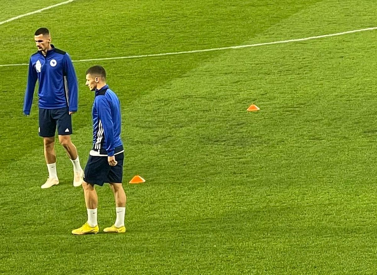 Surpriză neplăcută pentru jurnaliștii români la conferința selecționerului Bosniei: „Noi avem dovada, ce să facem?”