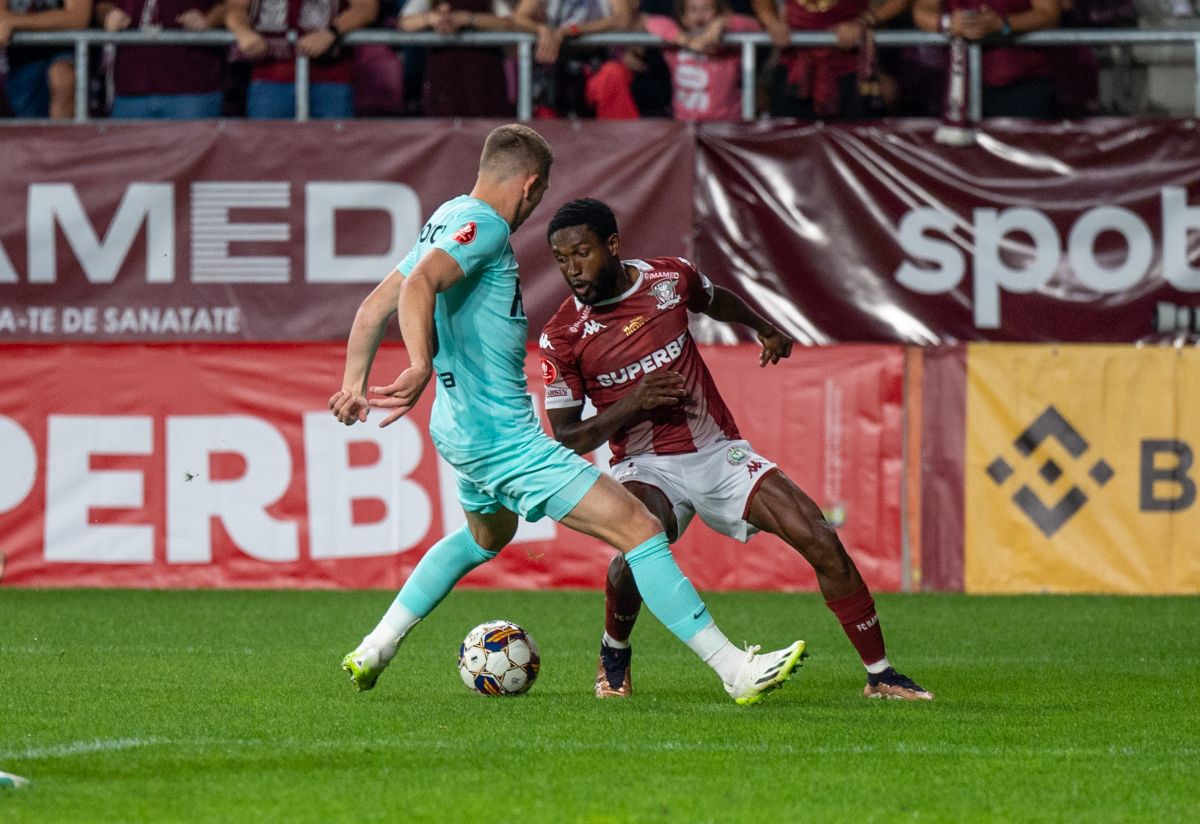 Jucătorii Rapidului au sărbătorit cu fanii victoria cu CFR Cluj! Imagini spectaculoase la finalul meciului + Ce a declarat Dan Șucu