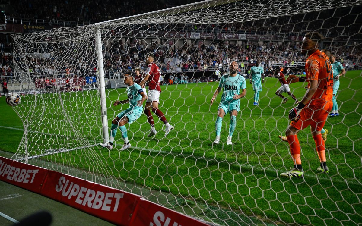 Eroul Rapidului, după ce a decis derby-ul cu CFR Cluj: „Asta e meseria mea”