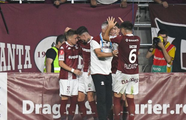 8 detalii de la Rapid - CFR Cluj 3-1 » Gestul lui Rrahmani de la gol + indicații de la antrenorul portarilor