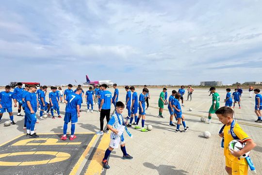 Oltenii s-au antrenat pe pista aeroportului din Craiova / Foto: Universitatea Craiova