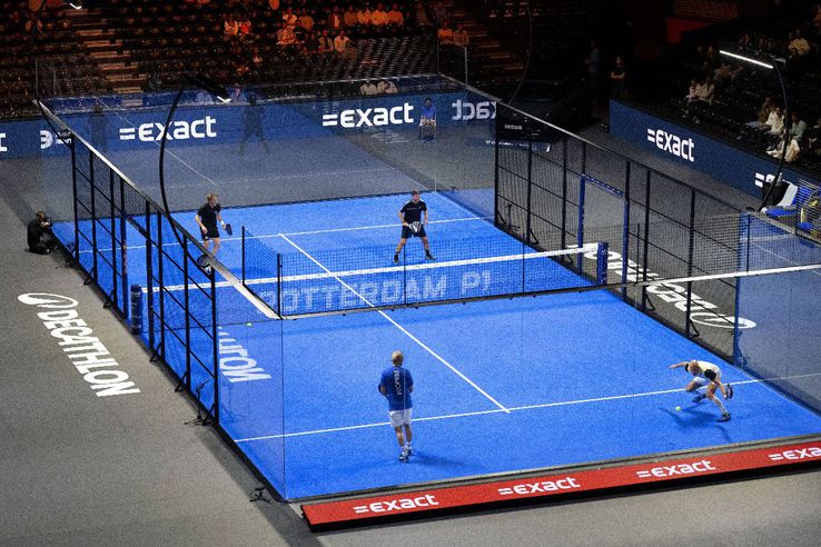 Padel, un sport din ce în ce mai popular / FOTO: Imago Images