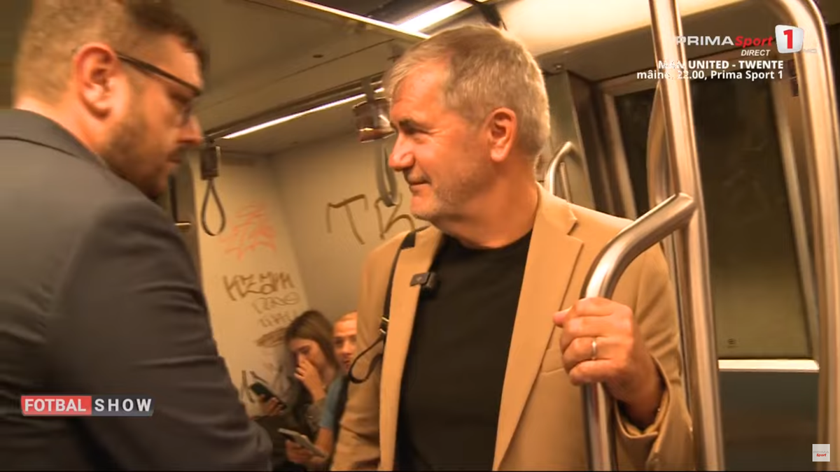 Valeriu Iftime merge cu metroul prin București