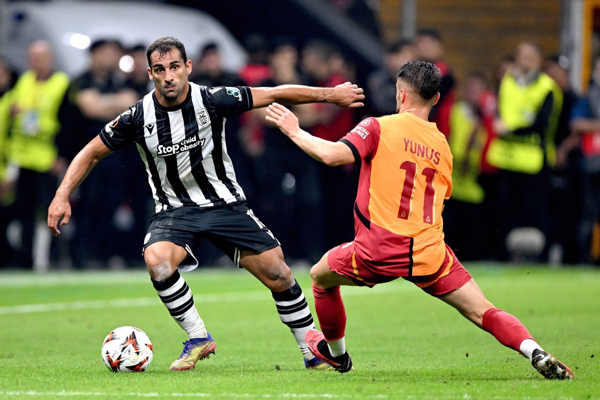 Galata, nemiloasă cu Răzvan: PAOK s-a prăbușit sub asediul turcilor, după ce în prima repriză a ratat exasperant