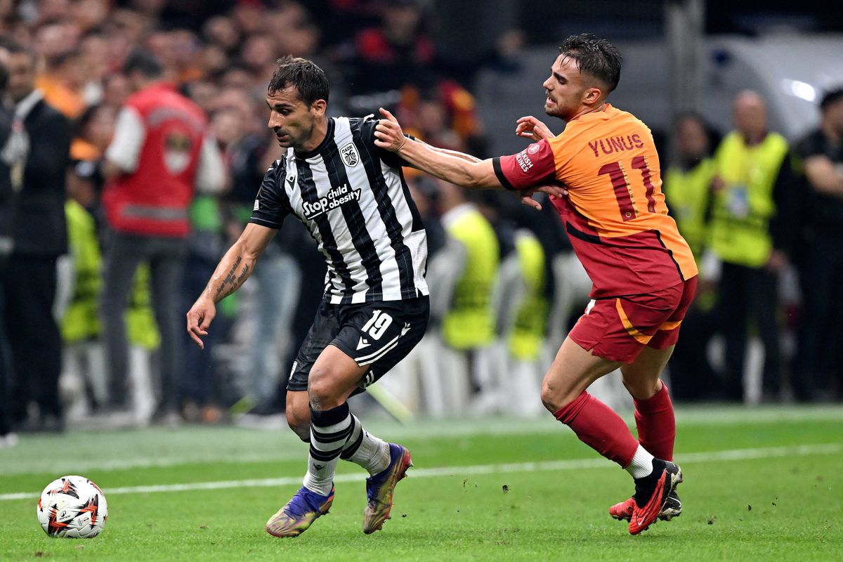 Galata, nemiloasă cu Răzvan: PAOK s-a prăbușit sub asediul turcilor, după ce în prima repriză a ratat exasperant