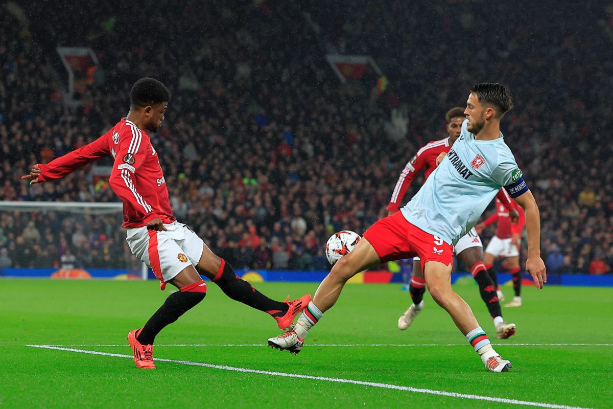 Eriksen, înger și demon pentru Manchester United » Lammers profită de gafa danezului și Twente smulge un punct pe Old Trafford