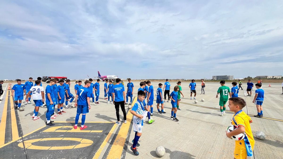 Oltenii fac lucruri trăsnite » Antrenament și joc printre avioane, pe aeroport