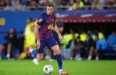 Robert Lewandowski ar putea pleca de la Barcelona după acest sezon! Care este motivul