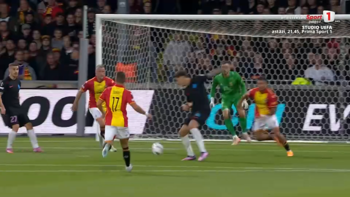 Golul marcat de David Miculescu în Go Ahead Eagles - FCSB