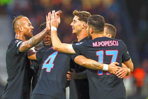 FCSB a câștigat în Olanda cu Go Ahead Eagles, scor 1-0, în prima etapă a grupei unice de Europa League. Campioana României și-a asigurat un premiu de 450.000 de euro de la UEFA pentru succesul la limită din Țările de Jos/ foto Imago Images