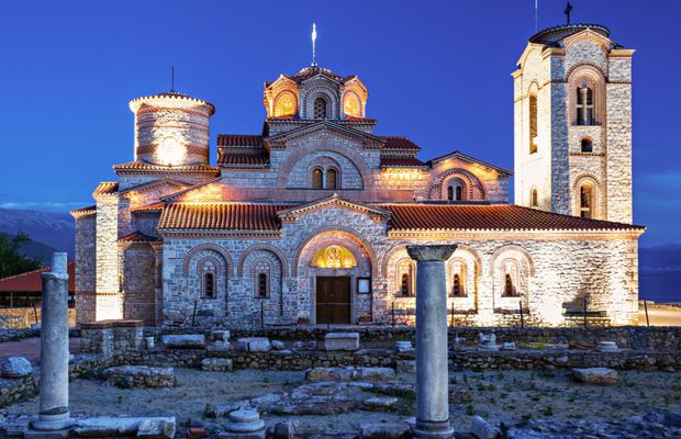 Hello Holidays marchează Ziua Mondială a Turismului cu oferte speciale pentru Crăciun și Revelion