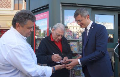 VIDEO Fake news cu Dan Barna și Emeric Ienei? Ce a declarat soția legendarului antrenor despre momentul interpretabil de la Oradea