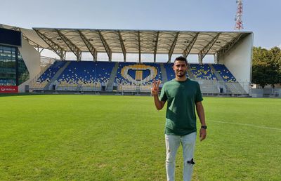PETROLUL PLOIEȘTI // VIDEO EXCLUSIV Younes Hamza: „Am fugit de la fotbal la kung fu, dar m-am întors pentru că mi s-a zis că am talent”