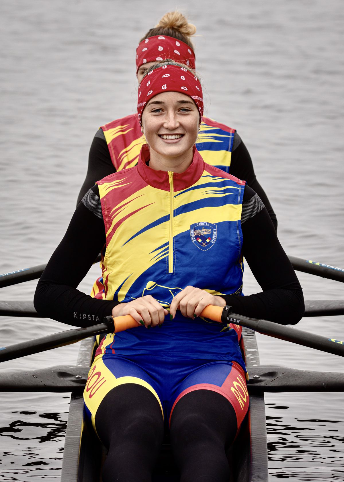 FOTO Canotorii români au strâns un sfert de tonă de deșeuri din Pădurea Snagov la debutul antrenamentelor pentru Jocurile Olimpice de la Tokyo