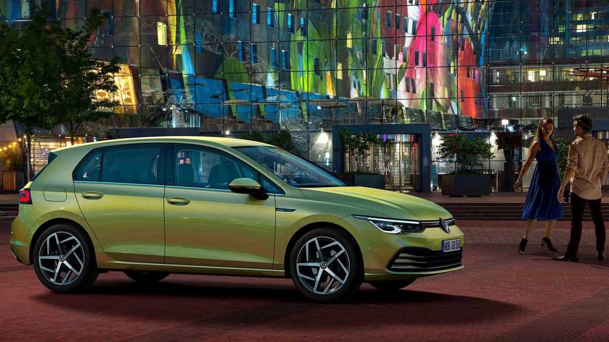 VIDEO+FOTO Volkswagen Golf 8 a fost lansat! Detalii fantastice ale noului model + Imaginile oficiale