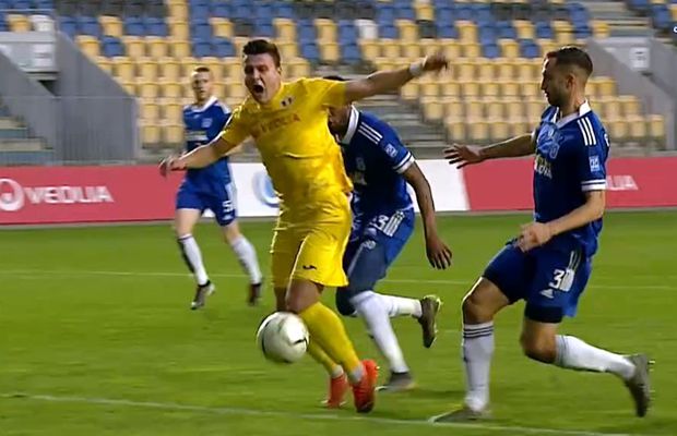 Penalty jenant primit de Petrolul în meciul cu FC U Craiova! Cum l-a păcălit Valentin Balint pe arbitru