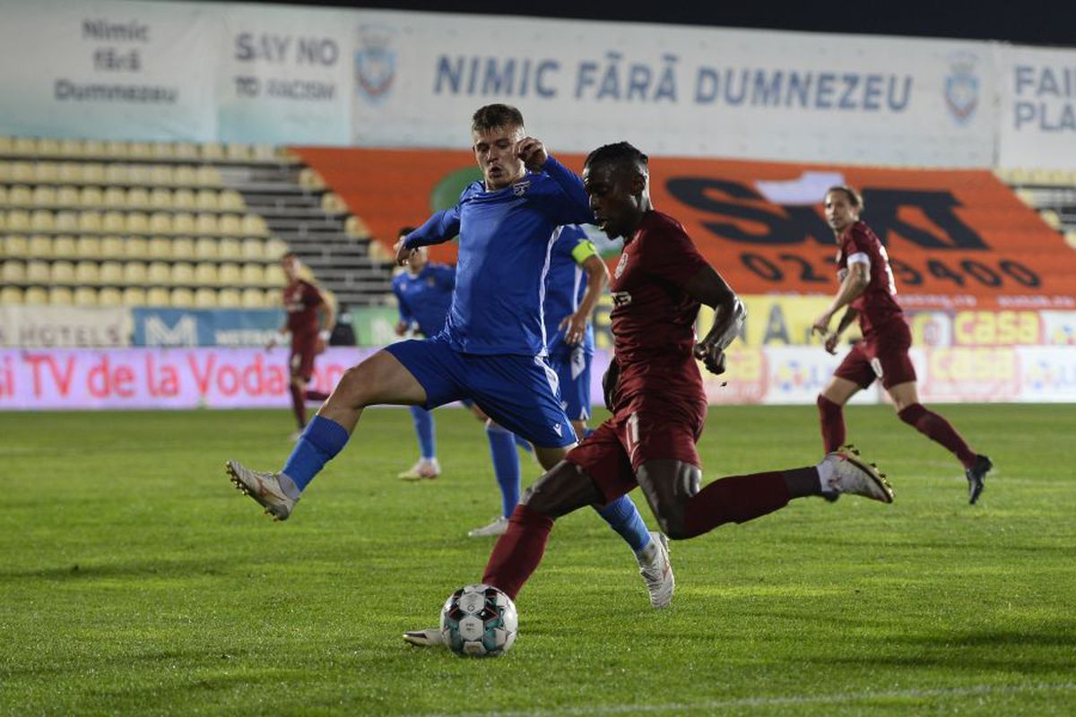 FC VOLUNTARI - CFR CLUJ 0-1. Nici suspendarea nu-l poate opri pe Dan Petrescu: „L-am auzit și din tribună!” 