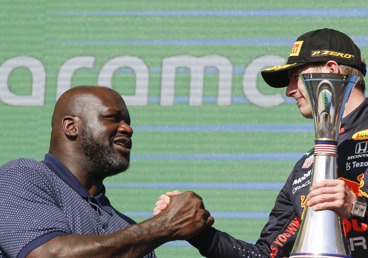 Luptă palpitantă pentru titlu în Formula 1 » Max Verstappen, avantajat de program cu 5 runde rămase în sezon