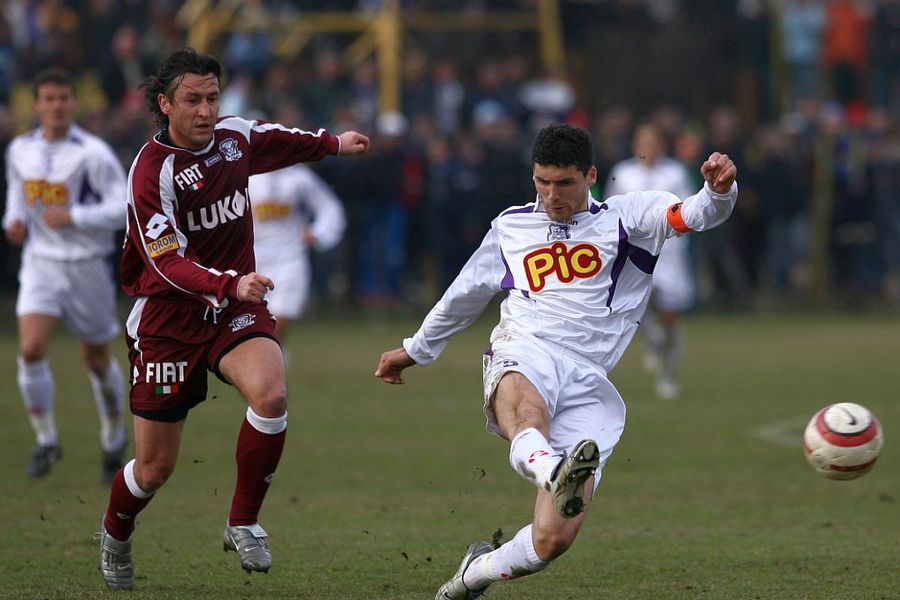 Alin Chița, în tricoul lui FC Argeș Secretele celei mai bune defensive din Liga 1: „E o plăcere să-i vezi jucând, cred că intră în play-off”