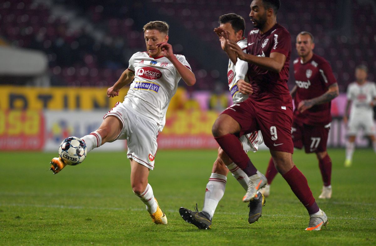 CFR Cluj - Sepsi 2-0. Dan Petrescu nu se predă! Campioana se distanțează din nou față de Craiova și FCSB. Clasamentul actualizat