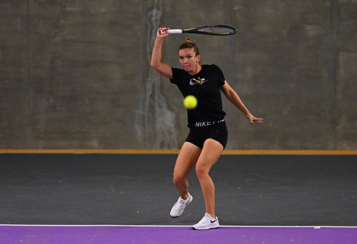 Simona Halep, laude pentru Emma Răducanu înainte de debutul la Transylvania Open: „Are un viitor luminos”
