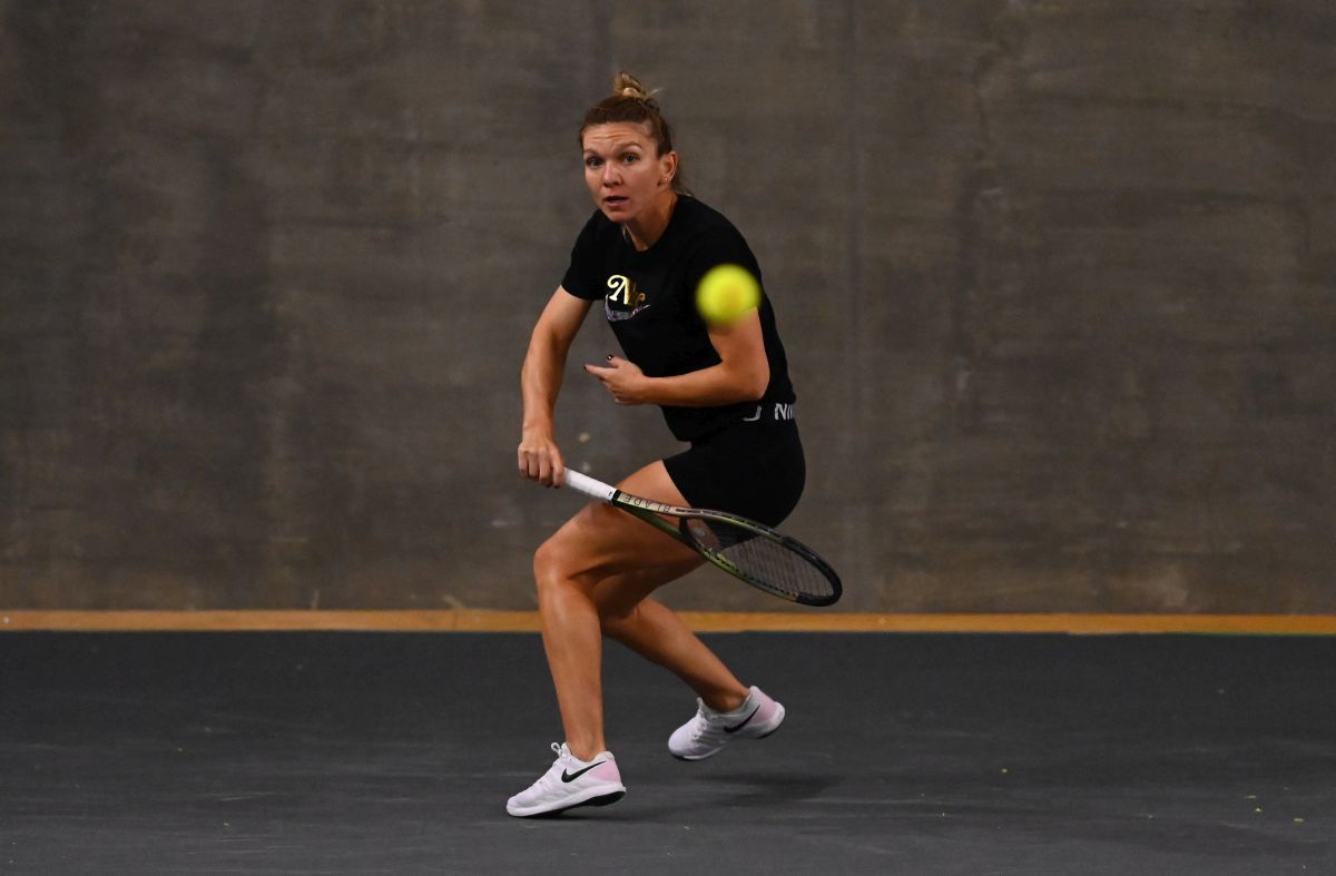 Simona Halep, laude pentru Emma Răducanu înainte de debutul la Transylvania Open: „Are un viitor luminos”