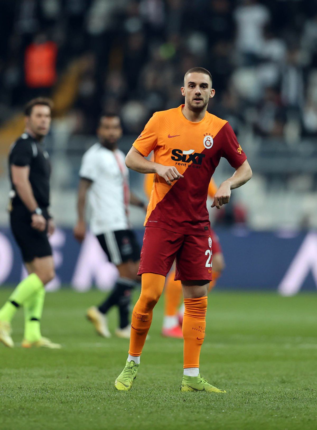 Curățenie la echipa lui Moruțan și Cicâldău » Decizia radicală transmisă de Fatih Terim către conducerea lui Galatasaray