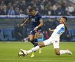 Interveniția lui Saliba asupra lui Mbappe // FOTO: AFP