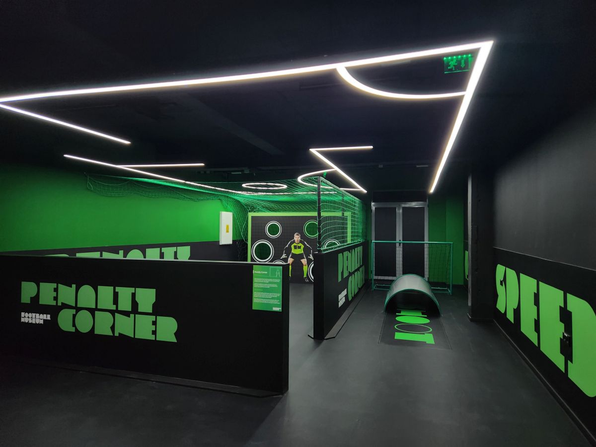 Anghel Iordănescu, năpădit de emoții la inaugurarea Muzeului Fotbalului: „Mă bucură contribuția lui Gică Popescu și că mi-am revăzut prietenii”