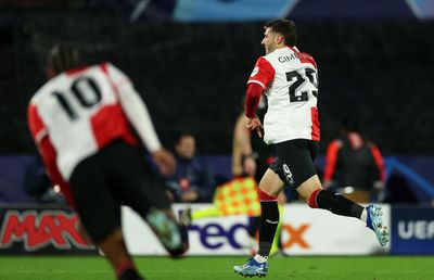 Cine e Santiago Gimenez, numele aflat pe lista tuturor granzilor din Europa » „Dublă” în Liga Campionilor și adevărată „bestia nera” pentru Sarri