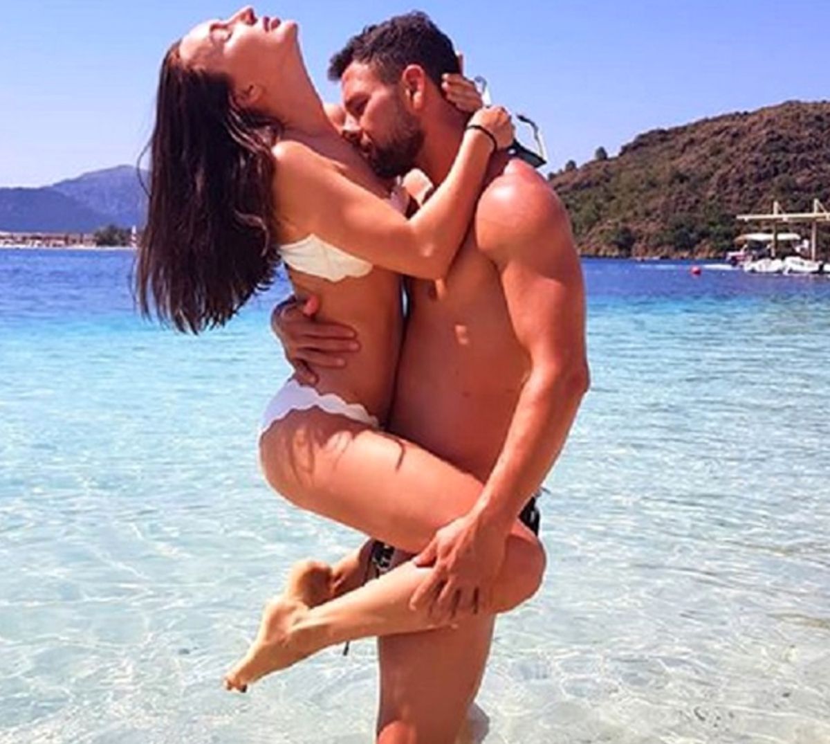 Iulia, soția lui Răzvan Raț. FOTO: Instagram