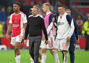 Culisele haosului de la Ajax! Antrenor fără putere, care și-a acuzat secundul că e „cârtiță” și jucătorul veteran că „l-a înjunghiat în spate”