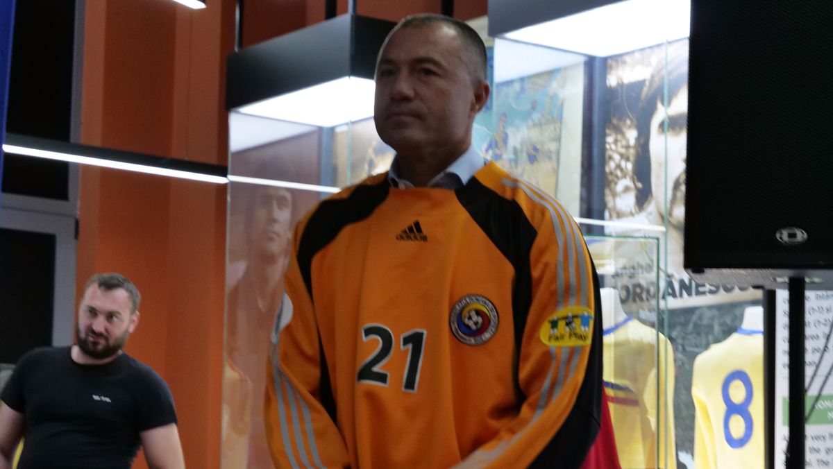 Ilie Dumitrescu a avut lacrimi în ochi la conferința „Generației de Aur”: „Ar fi meritat și el să fie cu noi la acest eveniment”