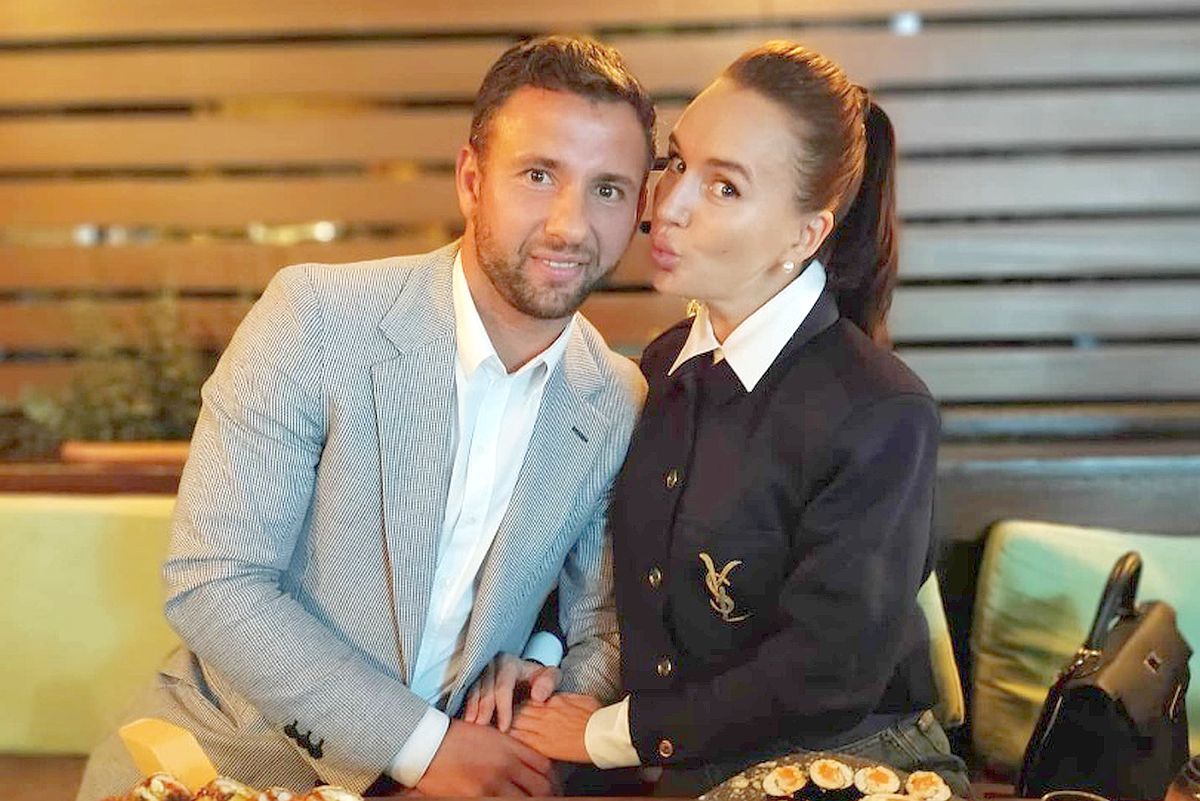 Dezvăluiri neștiute despre soția lui Răzvan Raț » Iulia a renunțat la cariera ei de dragul fotbalistului