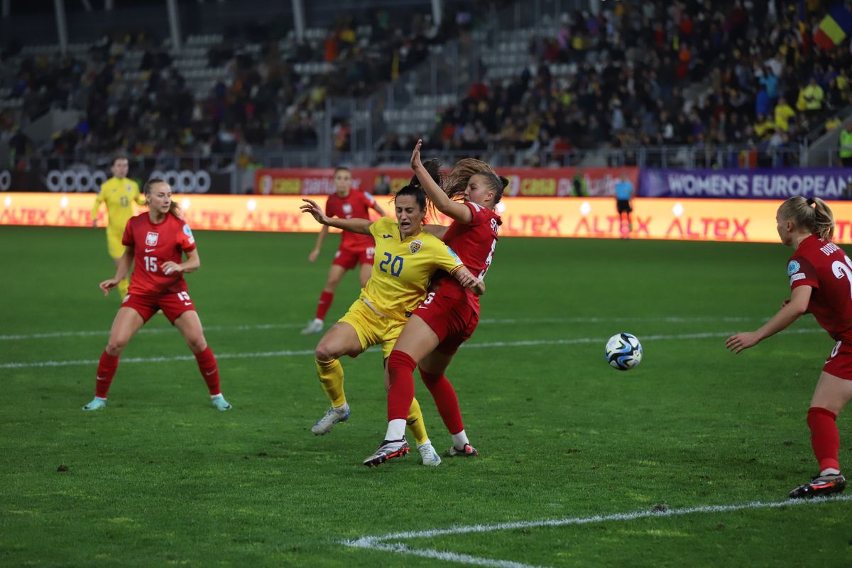 România - Polonia 1-2 » Cu 3.000 de oameni pe Arc, „tricolorele” au condus, dar au clacat pe final. Faza care a cântărit decisiv