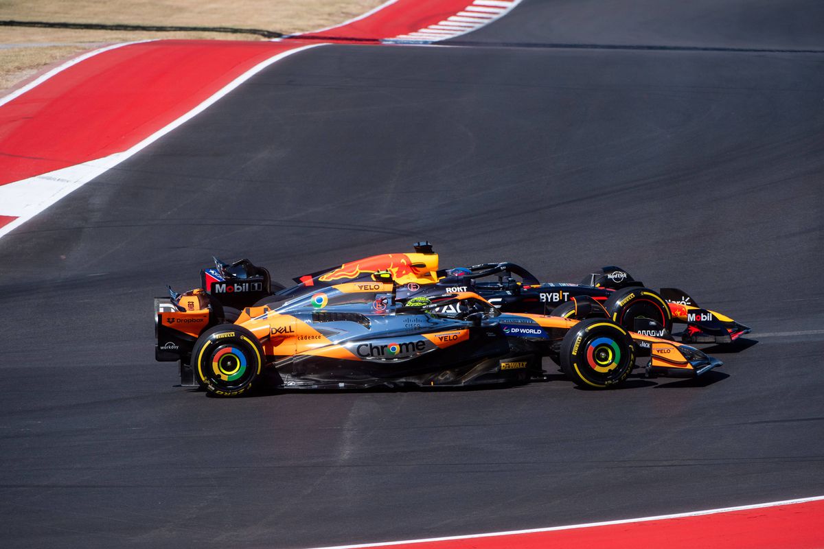 Incidentul dintre Max Verstappen și Lando Norris din Texas provoacă o serie de discuții fervente: „Am pățit și eu asta cu el, trebuie sancționat”