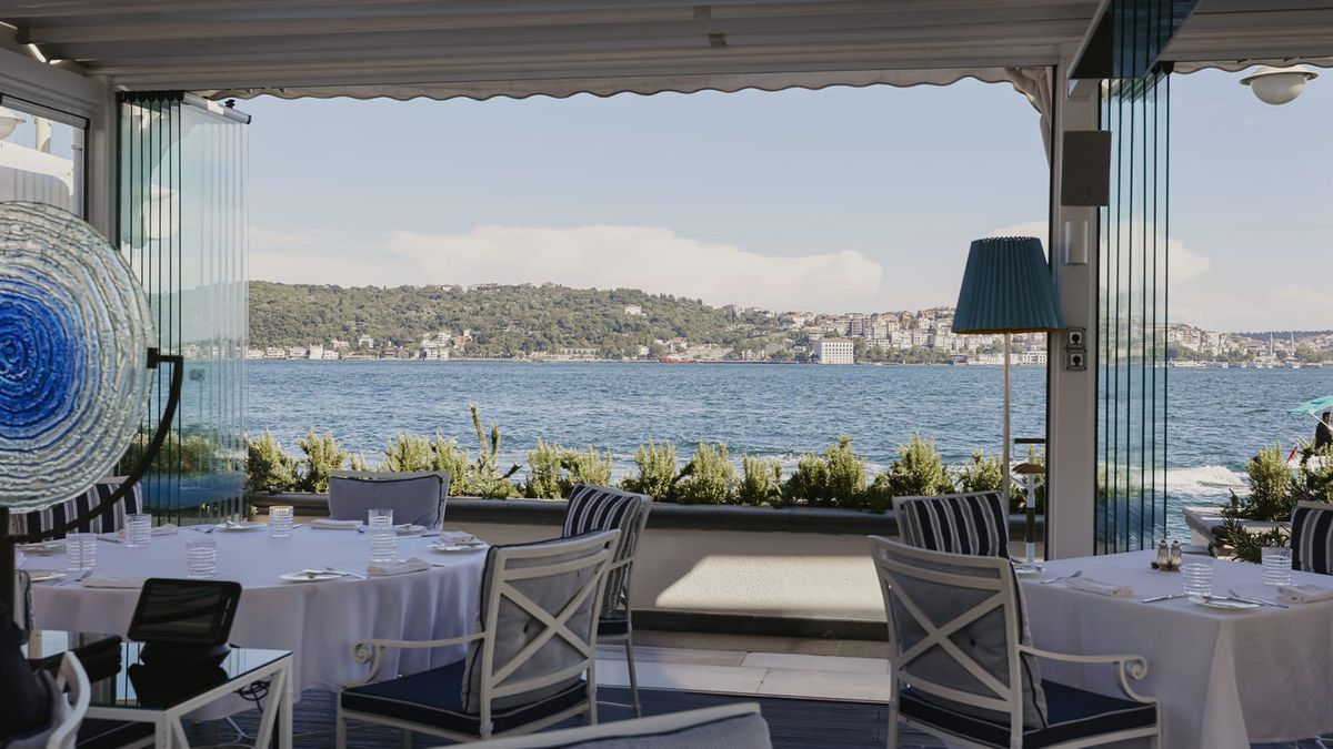 Four Seasons Hotel, casa lui Jose Mourinho în Istanbul