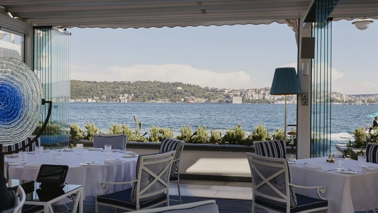 Hotelul unde e cazat Jose Mourinho în Istanbul / FOTO: fourseasons.com