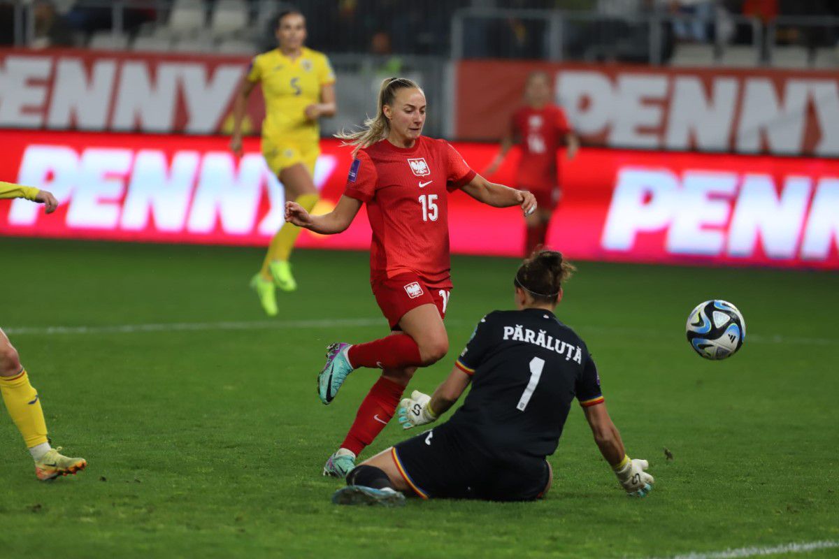 România - Polonia 1-2 » Cu 3.000 de oameni pe Arc, „tricolorele” au condus, dar au clacat pe final. Faza care a cântărit decisiv