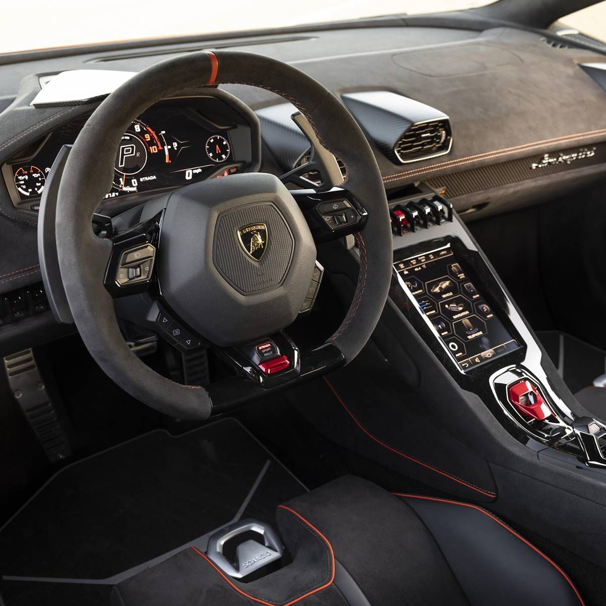 Familia lui Felix Baumgartner vinde tot: 900.000 de euro » Marca a făcut anunțul de ultim moment