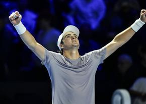 Joao Fonseca l-a egalat pe Roger Federer și a intrat în istoria tenisului brazilian » Sportivul de 19 ani va lupta pentru titlu la Basel