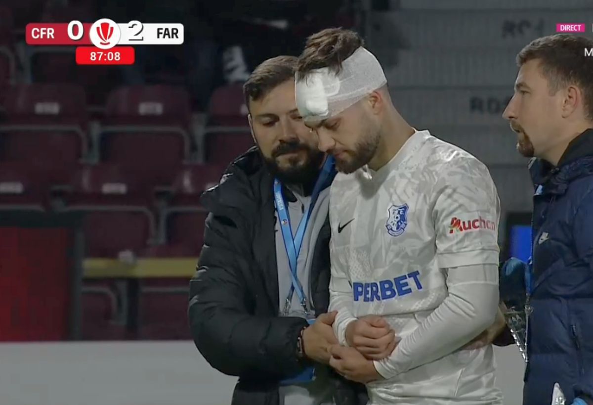 Ciocnire Hindrich - Cojocaru în CFR Cluj - Farul