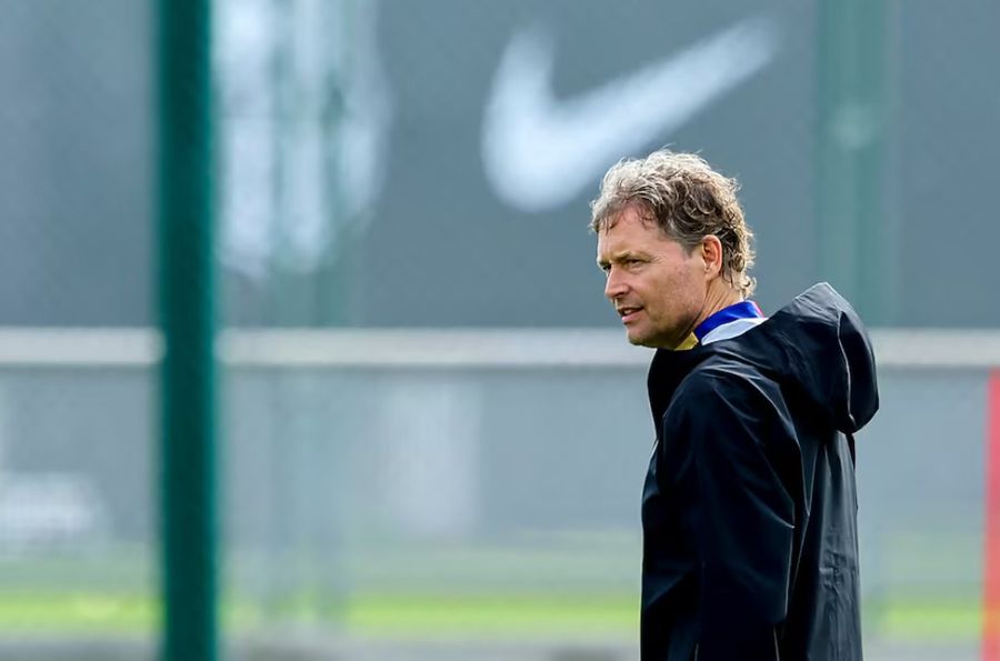 Hansi Flick, la un pas de recordul lui Pep Guardiola! » Un inginer îi ține locul antrenorului Barcelonei în El Clasico