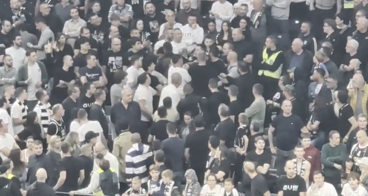 Confruntare violentă între suporterii lui Partizan