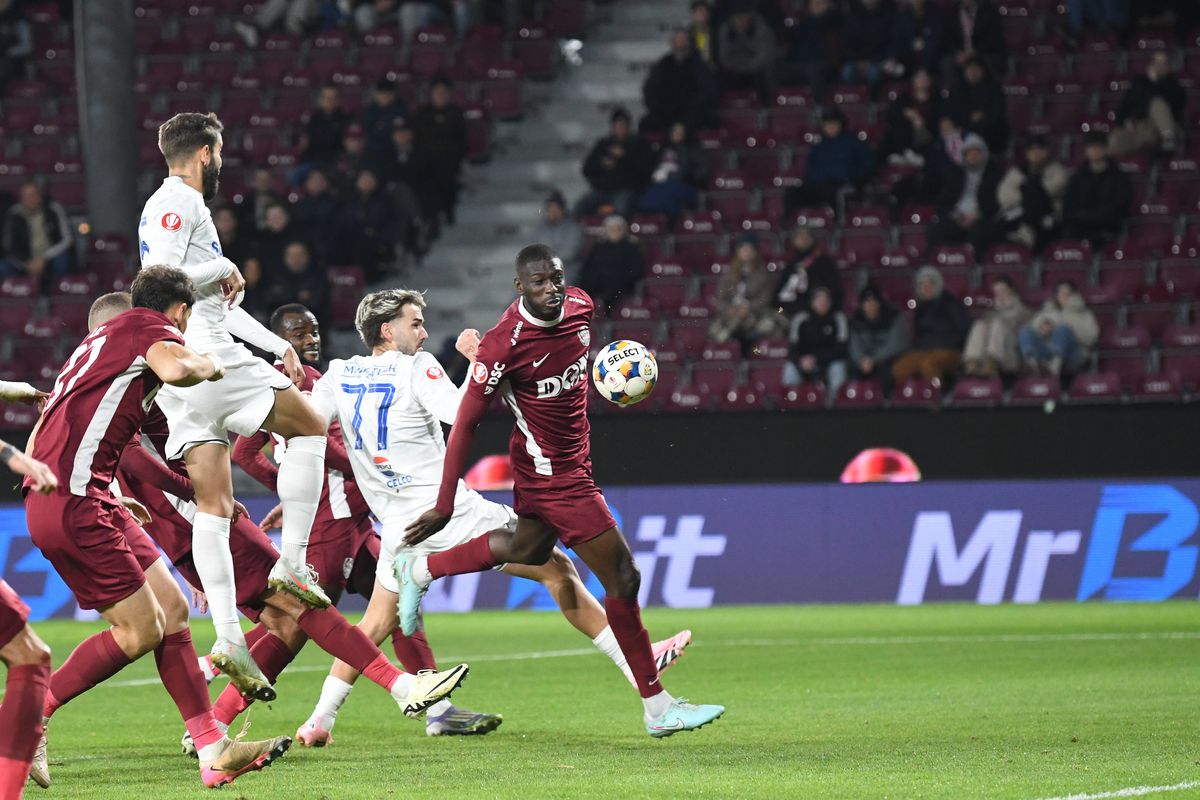 CFR Cluj - Farul 0-2 » Mandorlini nu mai e, dar nici puncte nu-s! CFR rămâne jos, după un meci decis în primele 20 de minute